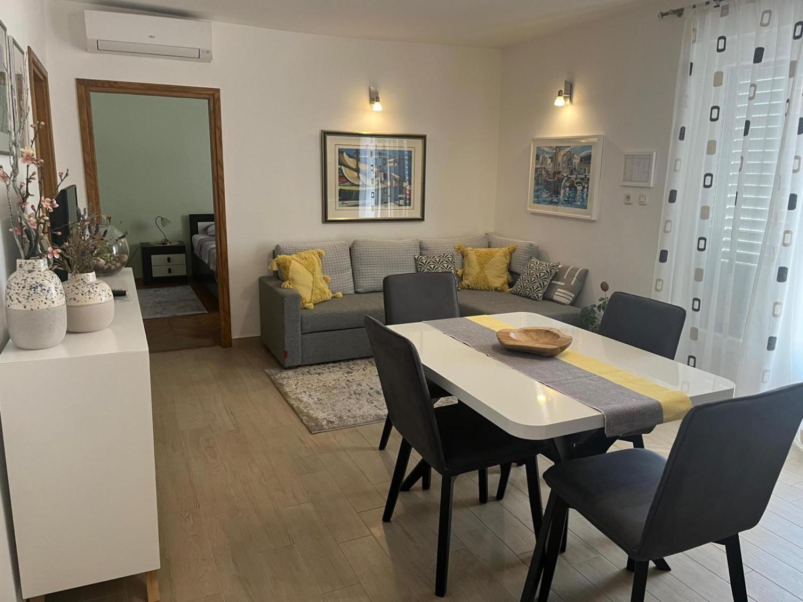 Apartmani Anica Risika Esterno foto
