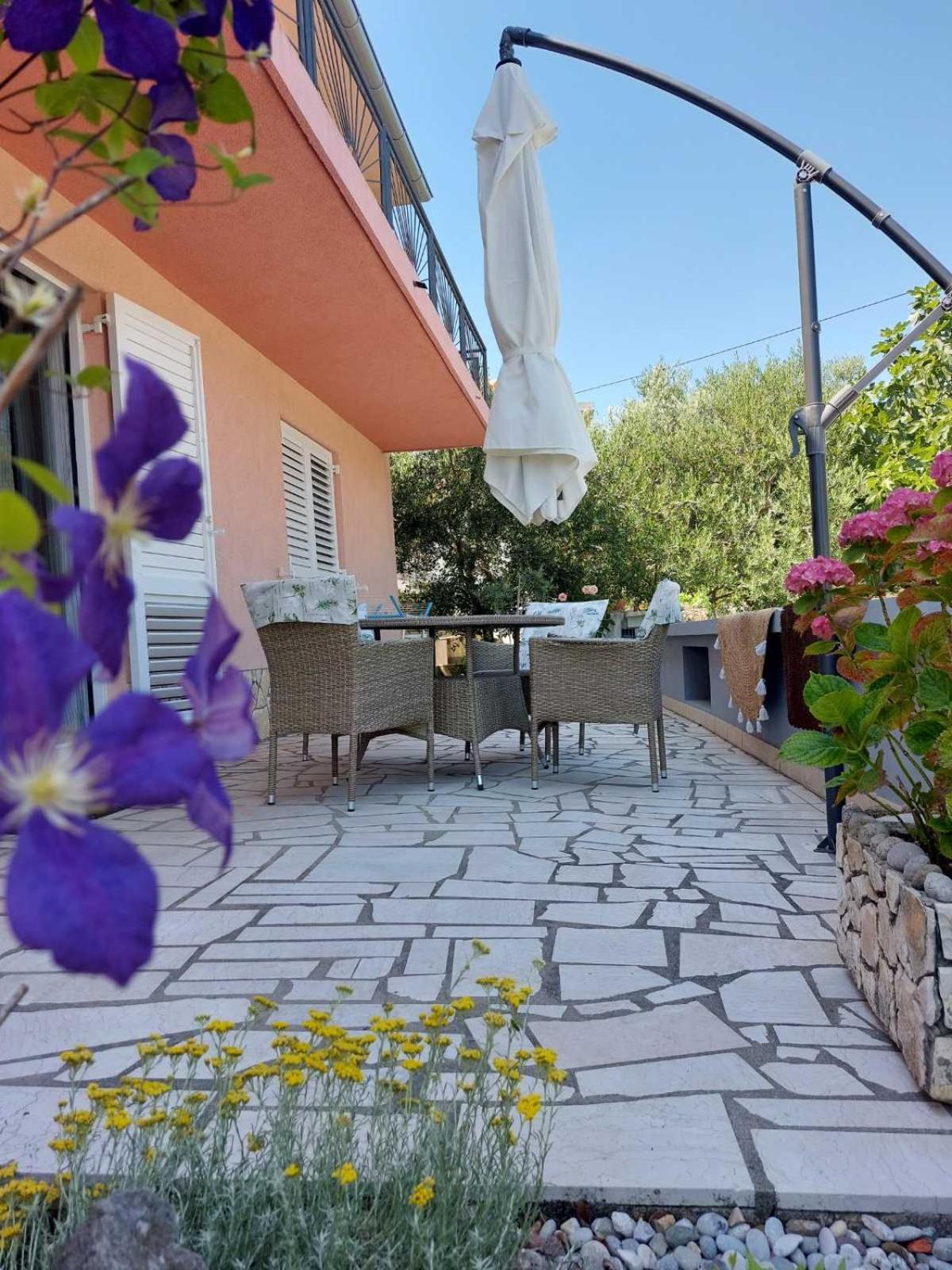 Apartmani Anica Risika Esterno foto