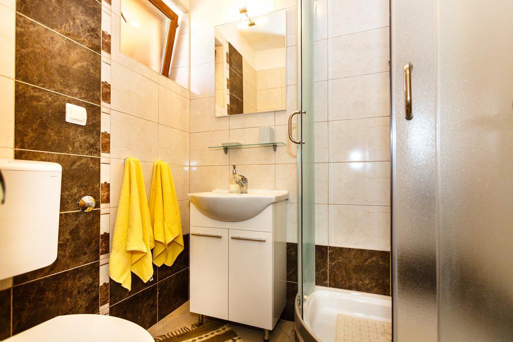 Apartmani Anica Risika Esterno foto