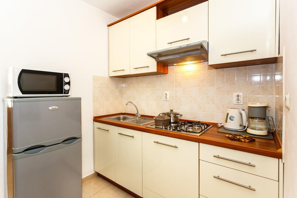 Apartmani Anica Risika Esterno foto