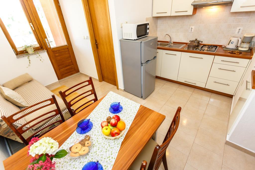 Apartmani Anica Risika Esterno foto